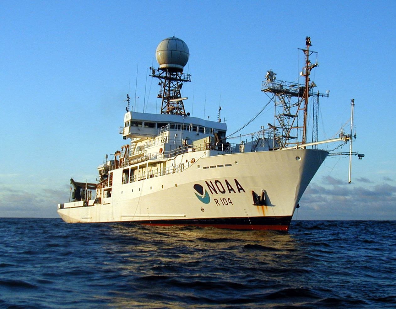 NOAA SHIP RONALD H BROWN